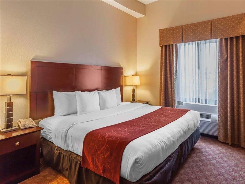 Comfort Suites Suffolk - Chesapeake Buitenkant foto