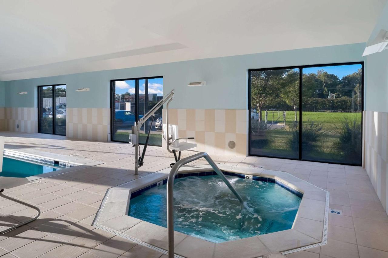 Comfort Suites Suffolk - Chesapeake Buitenkant foto