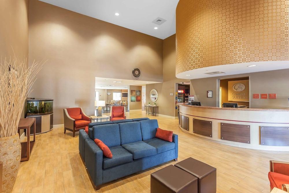 Comfort Suites Suffolk - Chesapeake Buitenkant foto