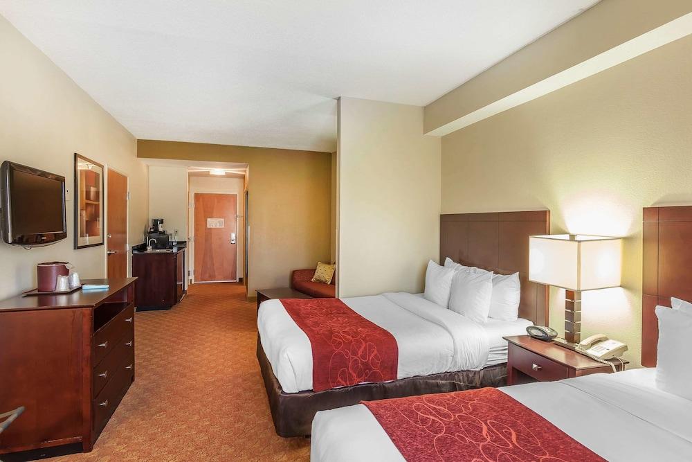Comfort Suites Suffolk - Chesapeake Buitenkant foto