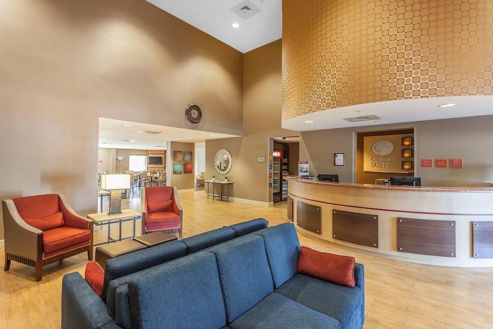 Comfort Suites Suffolk - Chesapeake Buitenkant foto