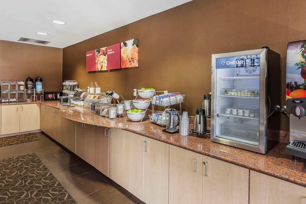 Comfort Suites Suffolk - Chesapeake Buitenkant foto